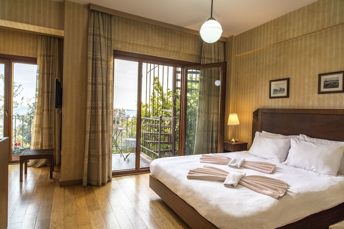 Imagen de la habitación del Hotel Bucoleon By Cheers. Foto 12