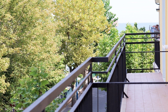 Imagen de la habitación del Hotel Buda. Foto 8