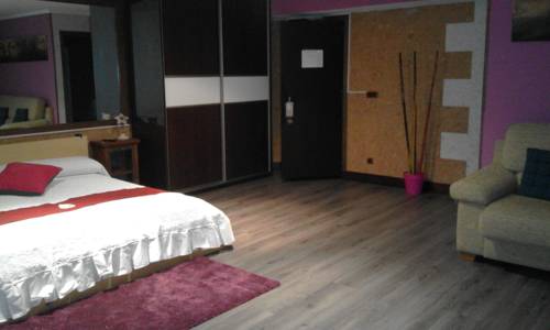 Imagen de la habitación del Hotel Buda Spa. Foto 2