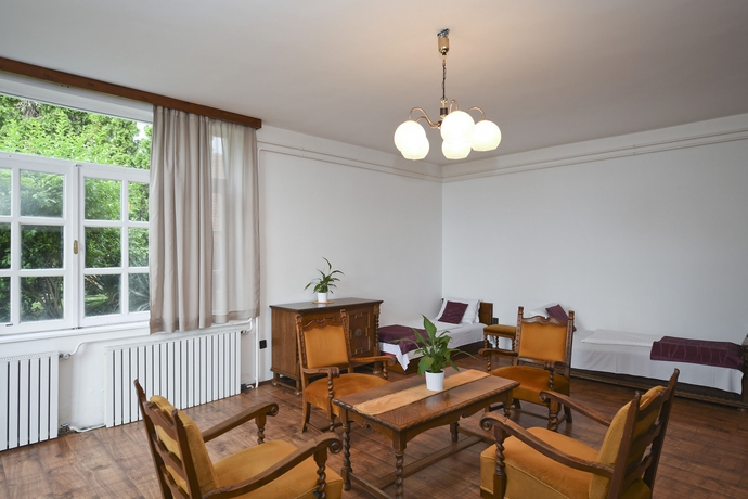 Imagen de la habitación del Hotel Budai Hotel. Foto 10