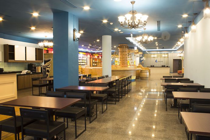 Imagen del bar/restaurante del Hotel Budai Ocean. Foto 4