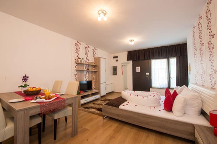 Imagen de la habitación del Hotel Budapest Center Residence. Foto 17