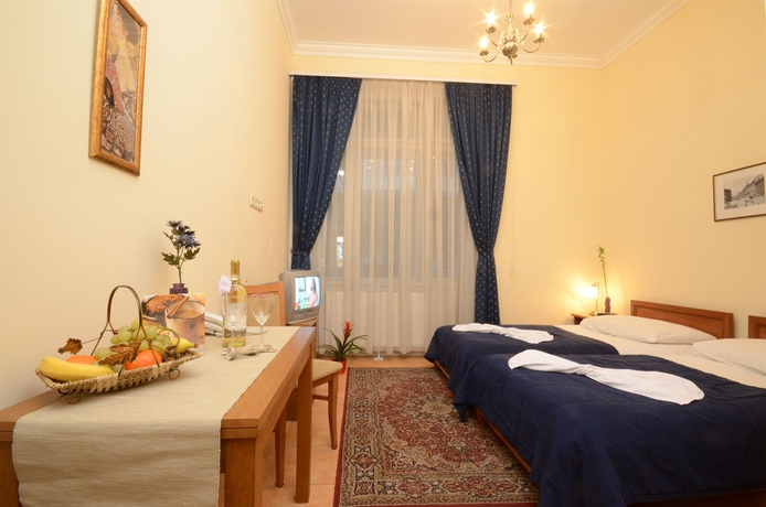 Imagen de la habitación del Hotel Budapest City Central. Foto 12