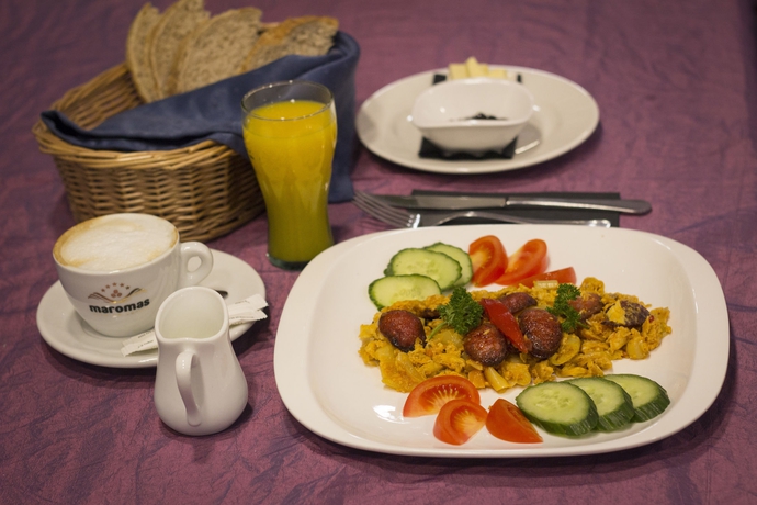 Imagen del bar/restaurante del Hotel Budapest City Central. Foto 8