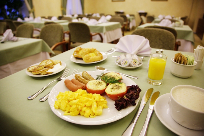Imagen del bar/restaurante del Hotel Budapest, Moscú. Foto 3