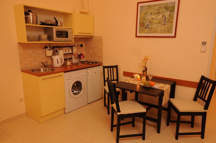 Imagen de la habitación del Hotel Budapest Museum Central. Foto 9