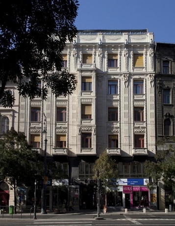 Imagen de los exteriores del Hotel Budapest Panorama Central. Foto 10