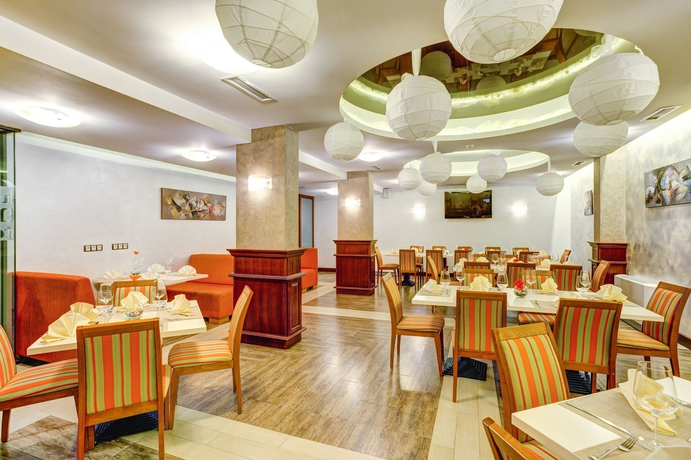 Imagen del bar/restaurante del Hotel Budapest, Sofia. Foto 3