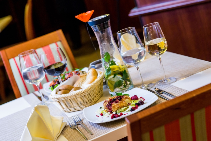 Imagen del bar/restaurante del Hotel Budapest, Sofia. Foto 6