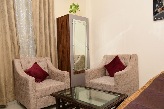 Imagen de la habitación del Hotel Buddha International. Foto 9