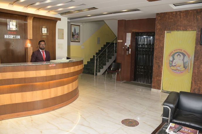 Imagen de los interiores del Hotel Buddha International. Foto 19