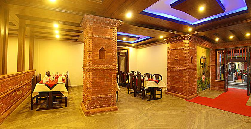 Imagen del bar/restaurante del Hotel Buddha, Katmandu. Foto 3