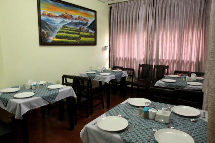 Imagen del bar/restaurante del Hotel Buddha Land. Foto 2