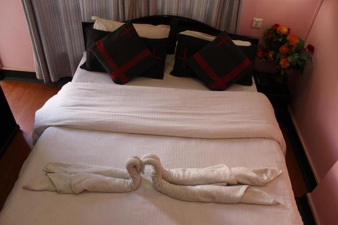 Imagen de la habitación del Hotel Buddha Land. Foto 6