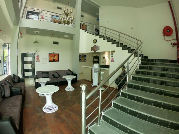Imagen de los interiores del Hotel Buddha Park. Foto 19