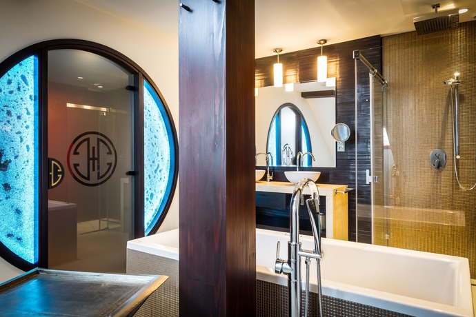 Imagen de la habitación del Hotel Buddha-bar Prague. Foto 9