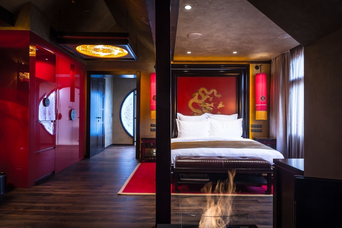 Imagen de la habitación del Hotel Buddha-bar Prague. Foto 11