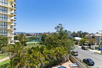 Imagen general del Hotel Budds Beach Apartments. Foto 1