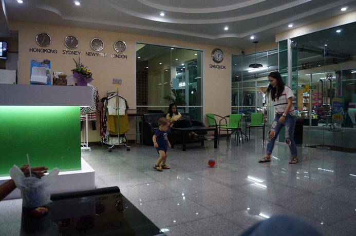 Imagen de los interiores del Hotel Buddy Place. Foto 15