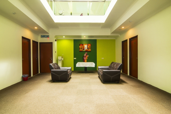 Imagen del bar/restaurante del Hotel Buddy's. Foto 10