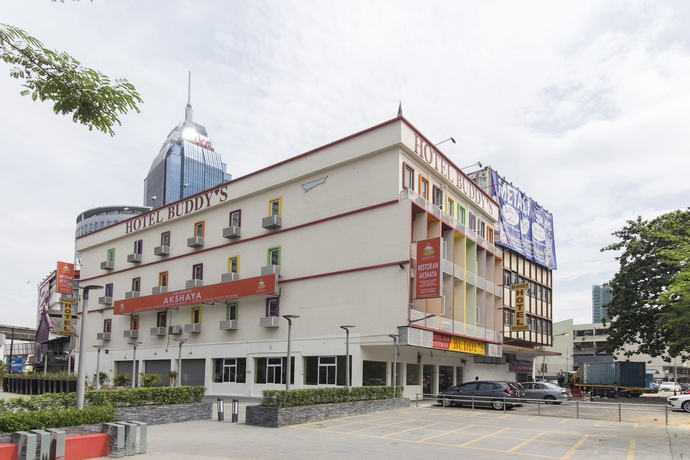 Imagen de los exteriores del Hotel Buddy's. Foto 12