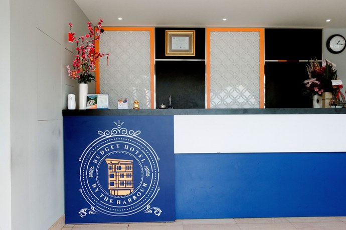 Imagen de los interiores del Hotel Budget By The Harbour, Padang. Foto 18