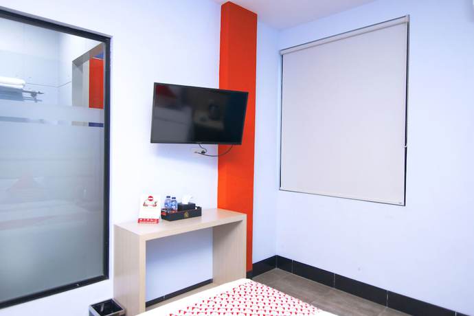 Imagen de la habitación del Hotel Budget By The Harbour, Padang. Foto 2