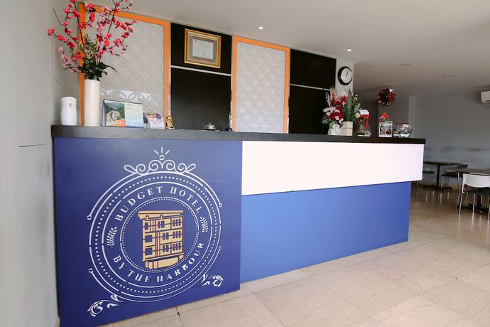 Imagen de los interiores del Hotel Budget By The Harbour, Padang. Foto 20