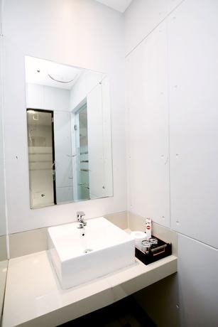Imagen de la habitación del Hotel Budget By The Harbour, Padang. Foto 17