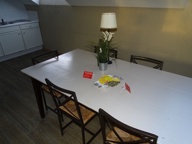 Imagen de la habitación del Hotel Budget Flats Brussels. Foto 4