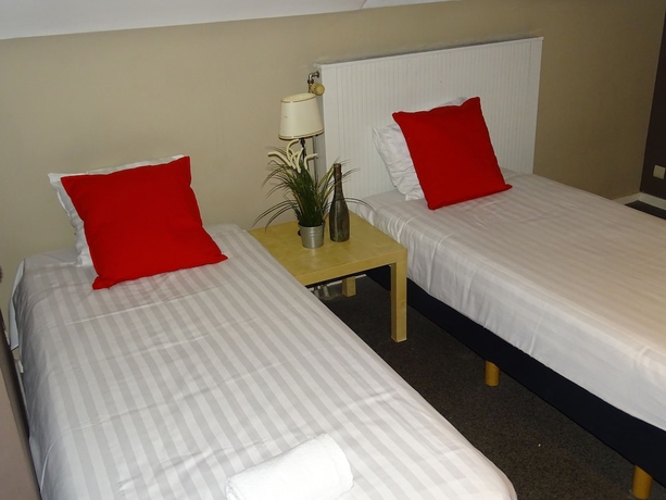 Imagen de la habitación del Hotel Budget Flats Brussels. Foto 17
