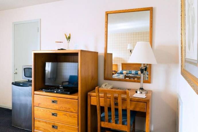 Imagen de la habitación del Hotel Budget Host Alexandria. Foto 18