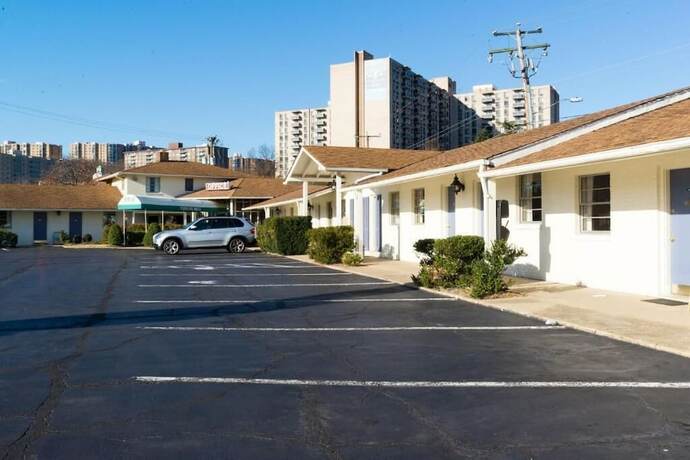 Imagen general del Hotel Budget Host Alexandria. Foto 5