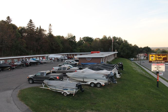 Imagen de los exteriores del Hotel Budget Host Crestview Inn. Foto 19