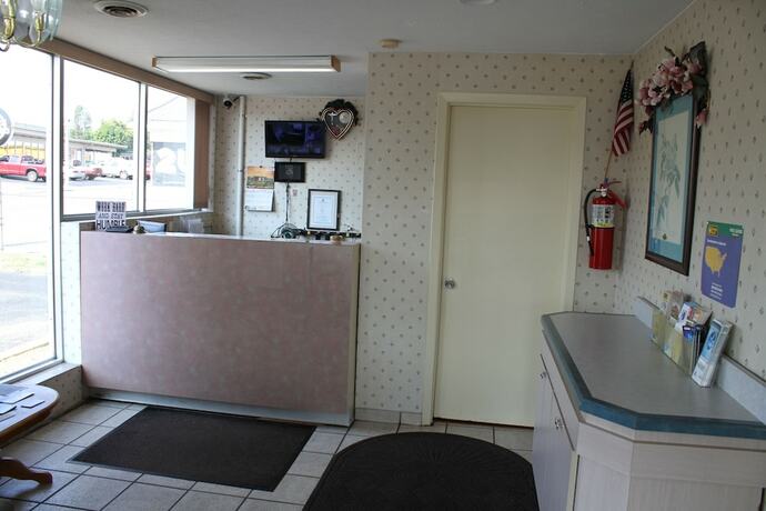 Imagen general del Hotel Budget Host Inn Bristol. Foto 3