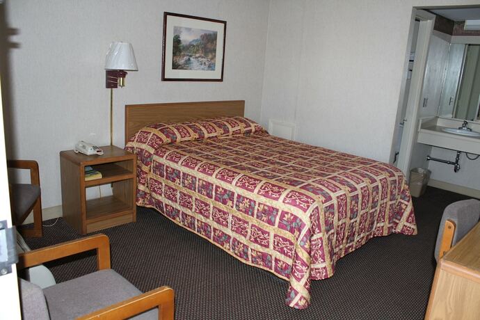 Imagen de la habitación del Hotel Budget Host Inn Bristol. Foto 15