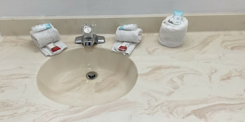 Imagen de la habitación del Hotel Budget Host Inn Buffalo. Foto 12