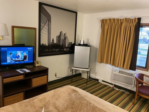 Imagen de la habitación del Hotel Budget Host Inn Buffalo. Foto 13