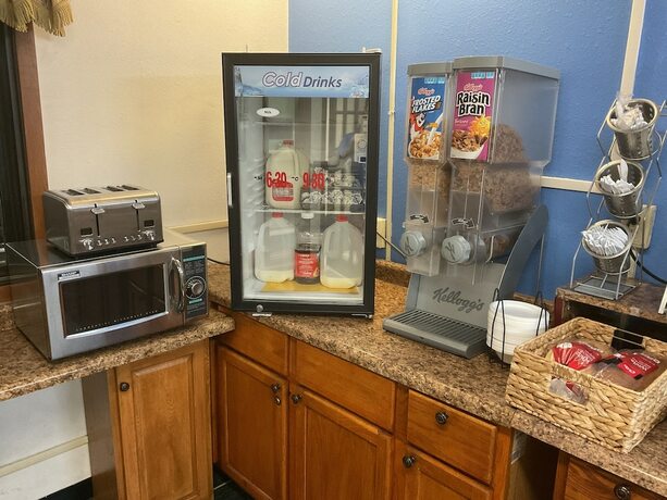 Imagen general del Hotel Budget Host Inn Buffalo. Foto 7