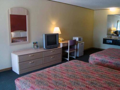 Imagen general del Hotel Budget Host Inn - Emporia. Foto 1