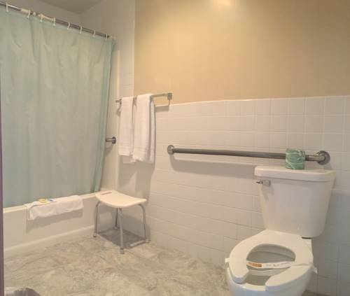 Imagen de la habitación del Hotel Budget Host Inn Fridley. Foto 9