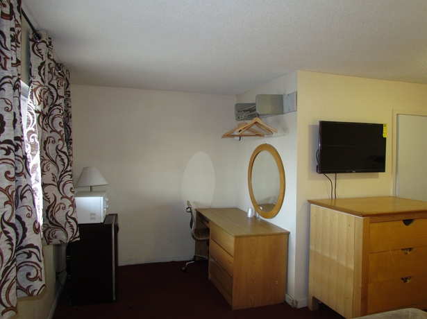 Imagen de los interiores del Hotel Budget Host Inn Niagara Falls. Foto 16
