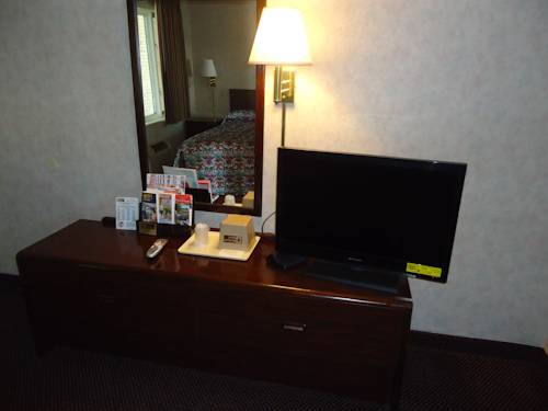 Imagen de la habitación del Hotel Budget Host Inn Somerset. Foto 13