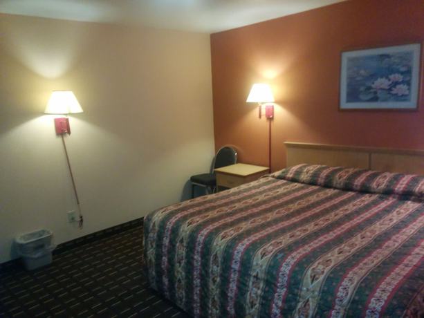 Imagen de la habitación del Hotel Budget Host Motel Gainesville. Foto 4