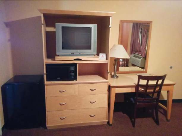 Imagen de la habitación del Hotel Budget Host Motel Gainesville. Foto 12