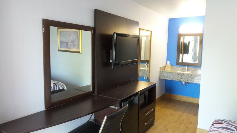 Imagen de la habitación del Hotel Budget Inn Alexandria. Foto 4