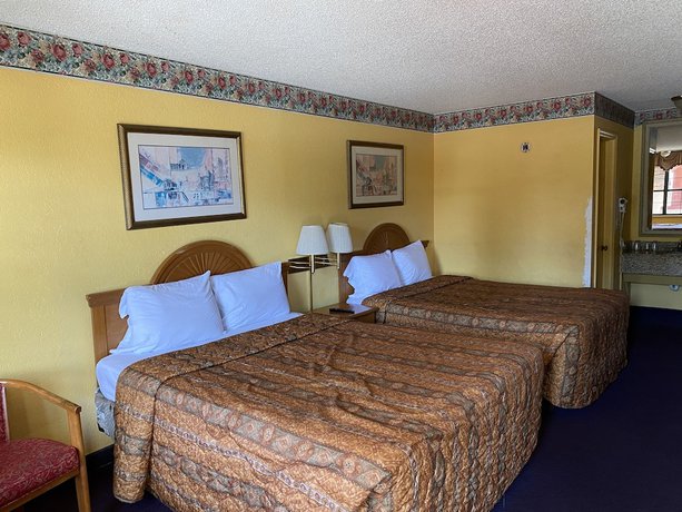 Imagen de la habitación del Hotel Budget Inn And Suites. Foto 14