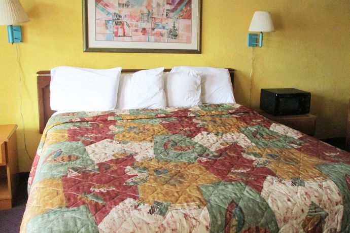 Imagen de la habitación del Hotel Budget Inn And Suites. Foto 17