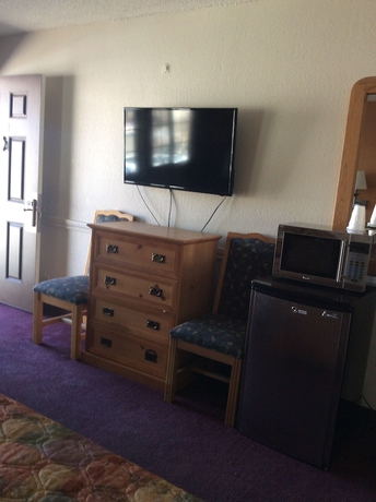 Imagen de la habitación del Hotel Budget Inn At The Heavenly Gondola. Foto 6