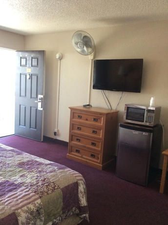 Imagen de la habitación del Hotel Budget Inn At The Heavenly Gondola. Foto 19